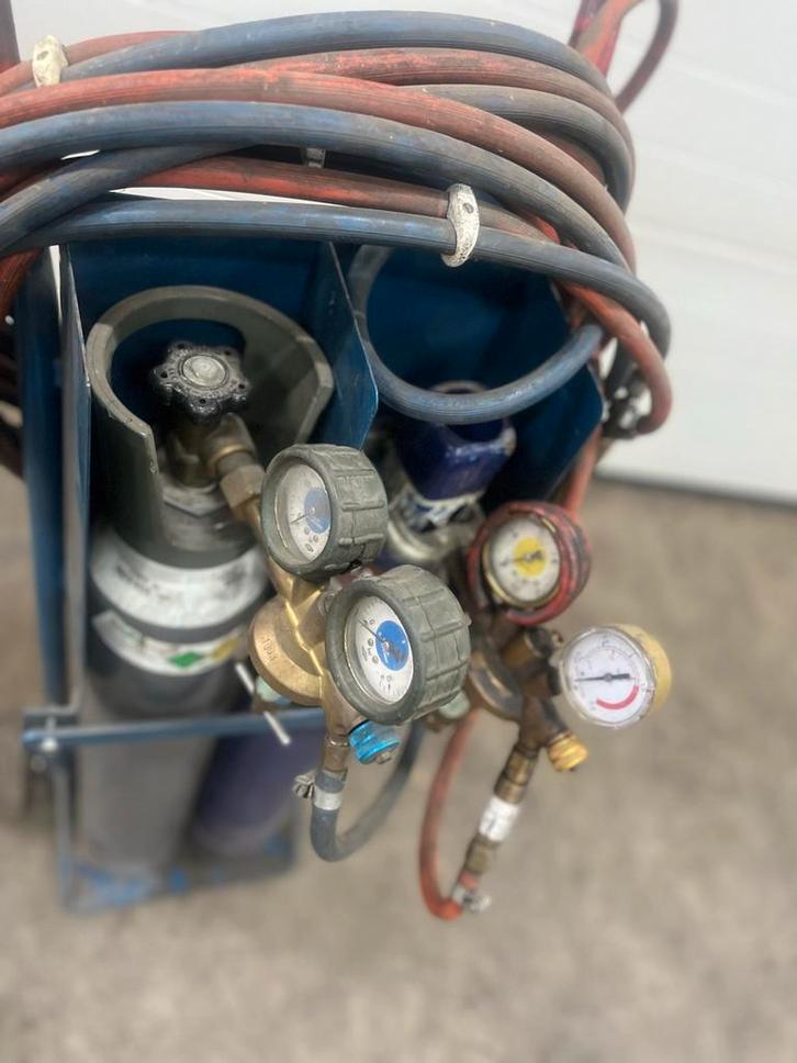 Snijbrander met flessen, Zakelijke goederen, Machines en Bouw | Lastechniek, Ophalen of Verzenden