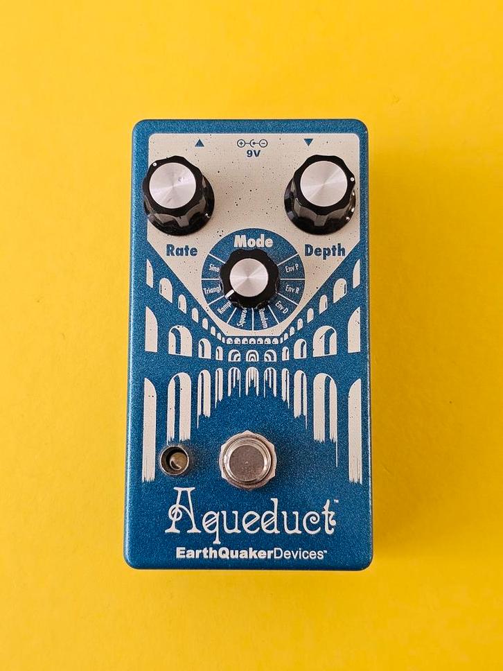 EarthQuaker Devices Aqueduct Pitch Modulator, Muziek en Instrumenten, Effecten, Zo goed als nieuw, Chorus, Overige typen, Ophalen of Verzenden