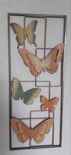 Goudkleurige metalen wandornament met prachtige vlinders, Ophalen of Verzenden, Zo goed als nieuw
