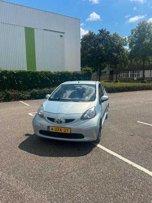 Toyota Aygo 1.0 12V Vvt-i 3DRS MMT 2005 Blauw, Auto's, Toyota, Particulier, Aygo, Benzine, A, Hatchback, Handgeschakeld, Geïmporteerd