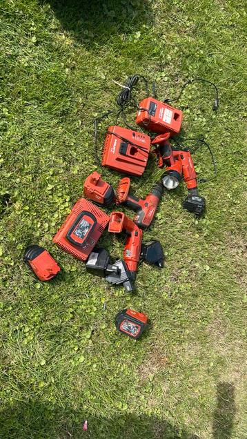 Hilti Accugereedschap Set beschikbaar voor biedingen