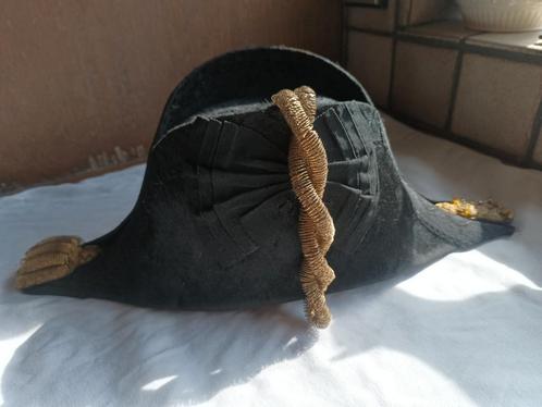 Steek hoed Engelse Marine (Royal Navy) WWI in blikken doos, Antiek en Kunst, Antiek | Kleding en Accessoires, Heren, Ophalen of Verzenden