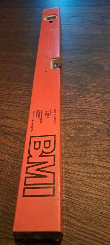 BMI 60cm waterpas beschikbaar voor biedingen