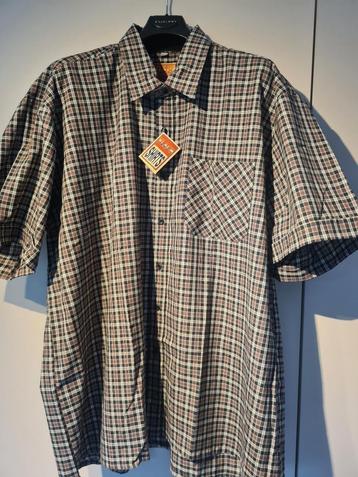 Vlach 3xl/ 62 boordmaat 48 nieuw Korte mouw €25 beschikbaar voor biedingen