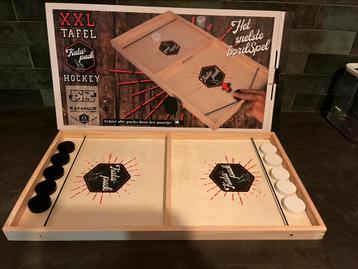 Hockey kata puck game en Rummikub beschikbaar voor biedingen
