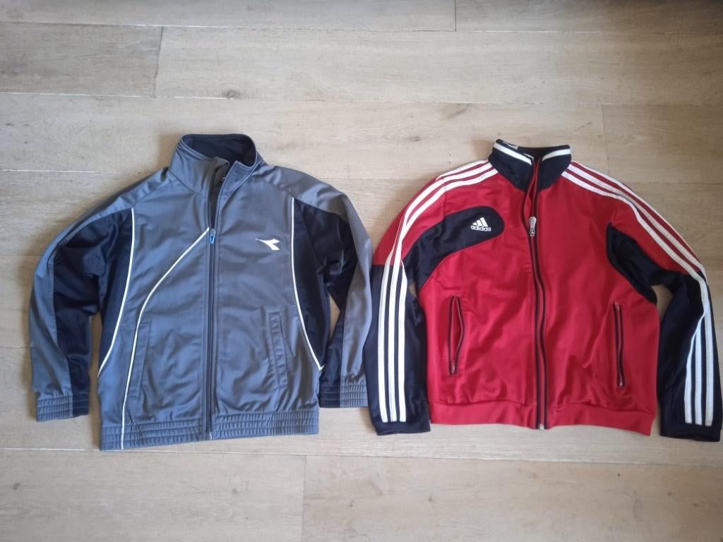 2 trainingsjacks maat 152, Ophalen of Verzenden, Gebruikt, Kleding