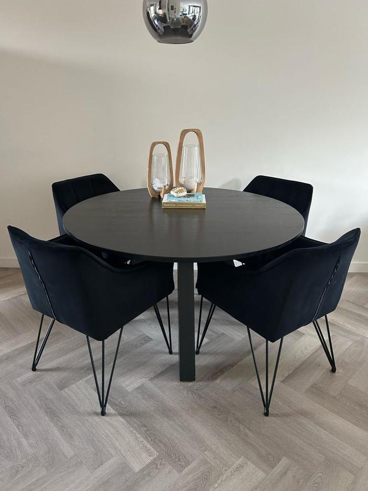 Eettafel met bijpassende stoelen in goede staat!, Huis en Inrichting, Tafels | Salontafels, Gebruikt, 50 tot 75 cm, 50 tot 100 cm