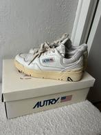 Autry CLC sneaker wit maat 38, Ophalen of Verzenden, Zo goed als nieuw, Wit, Sneakers of Gympen
