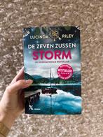 Storm - De Zeven Zussen (Lucinda Riley), Ophalen of Verzenden, Zo goed als nieuw, Nederland