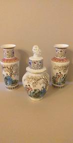 Prachtig Chinees kaststel ,hoogte 42 cm, Ophalen of Verzenden