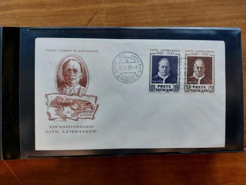 FDC Vaticaan, 44 x in insteekvellen map., Postzegels en Munten, Brieven en Enveloppen | Buitenland, Envelop, Ophalen of Verzenden