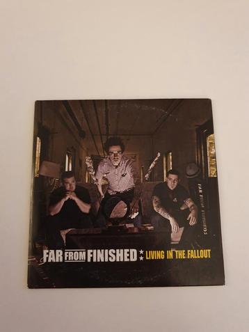 Far from finished - Living in the fallout. cd. 2007.
Promo.
 beschikbaar voor biedingen