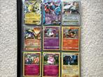 Map vol met oude Pokémon kaarten veel holo en reserve holo, Hobby en Vrije tijd, Verzamelkaartspellen | Pokémon, Ophalen of Verzenden