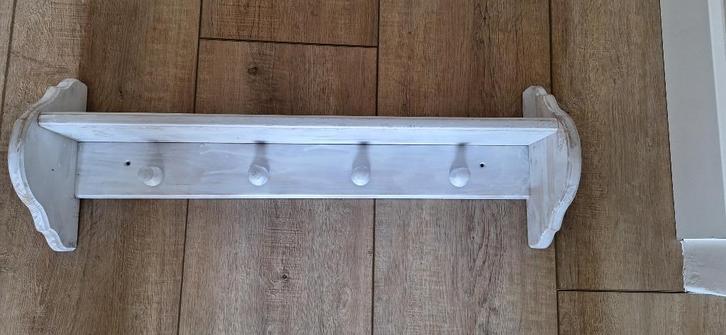 Brocante Regaal / Wandplank met 4 haken, Antiek en Kunst, Curiosa en Brocante, Ophalen of Verzenden