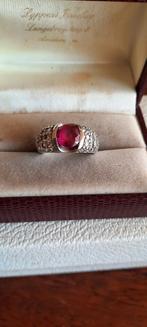 Vintage  ring,zilver met zirkonia's en robijntje., Ophalen of Verzenden, Zo goed als nieuw, 17 tot 18, Met edelsteen