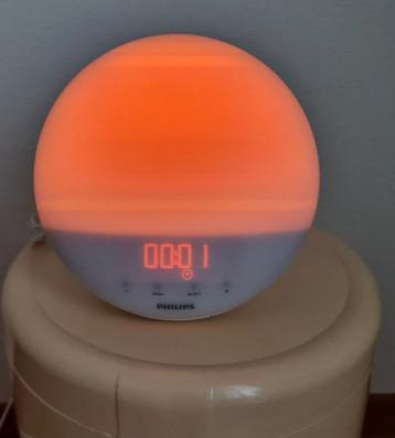 Philips Wake-up Light lamp HF3519 wekkerradio  als nieuw! beschikbaar voor biedingen