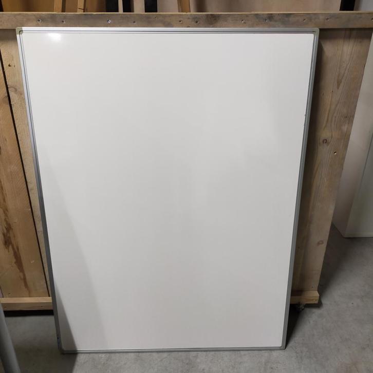 Smit whiteboard - 120x90 cm, Huis en Inrichting, Woonaccessoires | Memoborden, Gebruikt