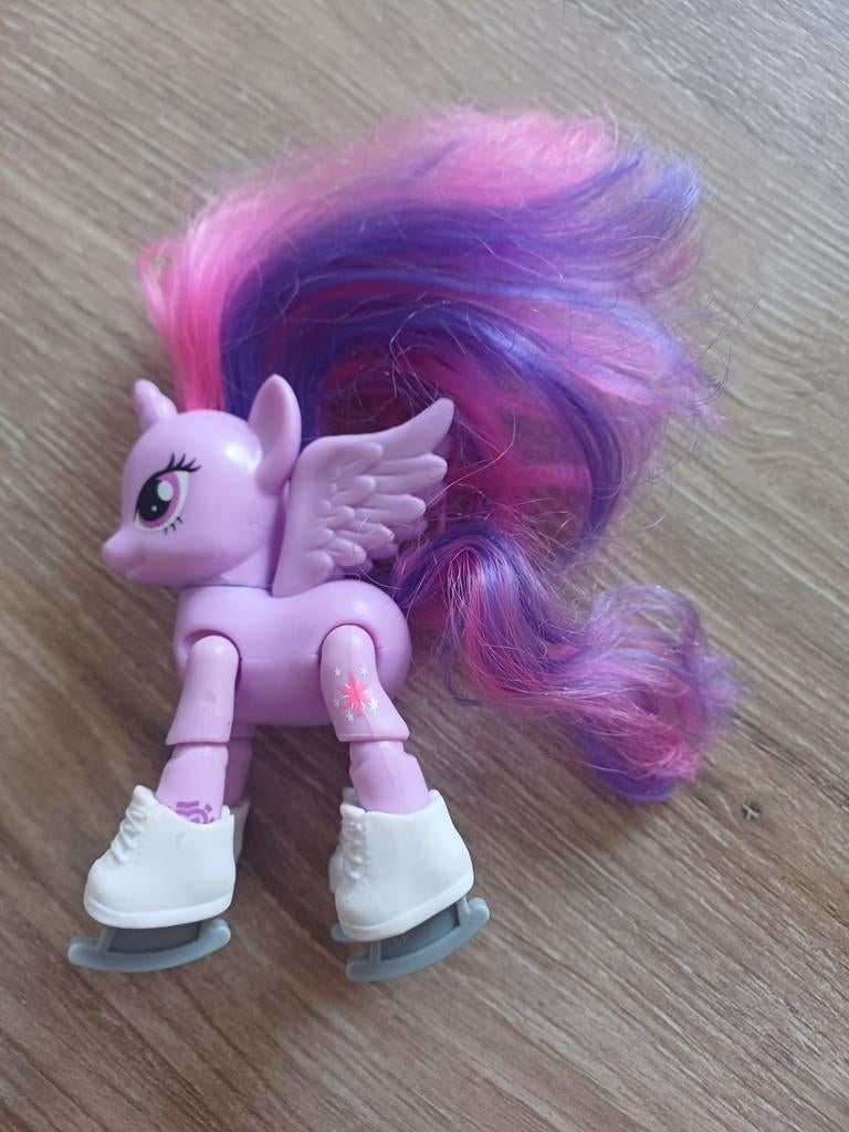My Little Pony Princess Twilight Sparkle Kunstschaatsen, Kinderen en Baby's, Speelgoed | My Little Pony, Ophalen of Verzenden