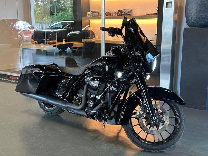 Harley Davidson Tour 107 FLHX Street Glide special 5HD / Cus, Motoren, Motoren | Harley-Davidson, Bedrijf, Toermotor, meer dan 35 kW