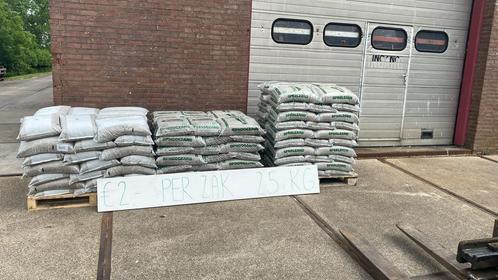 UITVERKOOP ZAND EN GRIND ZAKKEN, Tuin en Terras, Zand, Nieuw, Ophalen