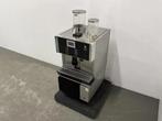 WMF - Bistro 8400 - Koffiemachine met melkkoeler, Witgoed en Apparatuur, Koffiezetapparaten, Ophalen, Gebruikt, 10 kopjes of meer