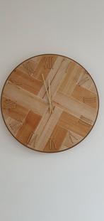 Mooie houten wandklok, Ophalen, Zo goed als nieuw