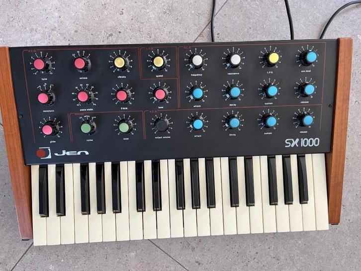 Jen Synthetone SX1000 (vintage synthesizer), Muziek en Instrumenten, Synthesizers, Gebruikt, Overige aantallen, Overige merken