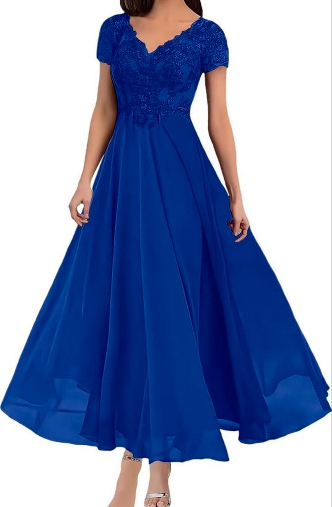 Nieuwe feestjurk van chiffon maten 44/46, Kleding | Dames, Gelegenheidskleding, Nieuw, Galajurk, Maat 42/44 (L), Blauw, Ophalen of Verzenden