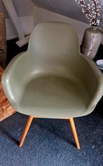 Nette kuip stoelen Zuiver, Huis en Inrichting, Ophalen, Zo goed als nieuw, Wit, Kunststof