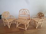 Vintage Rotan zitje voor poppen / barbies speelgoed/verzamel, Ophalen, Zo goed als nieuw, Accessoires