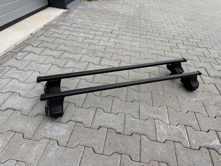 Te koop: Thule dakdragers geschikt Renault Twingo 2007–2011, Auto diversen, Dakdragers, Zo goed als nieuw, Ophalen of Verzenden