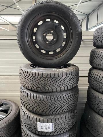 banden en velgen Fiesta beschikbaar voor biedingen