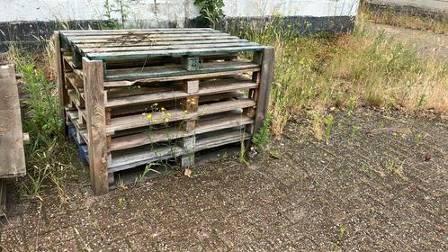 De laatste Pallets gratis af te halen, Tuin en Terras, Haardhout, Blokken, Overige houtsoorten, Minder dan 3 m³, Ophalen