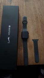 Apple Watch 4 44m Nike+, Ophalen of Verzenden, Zo goed als nieuw, Zwart, IOS