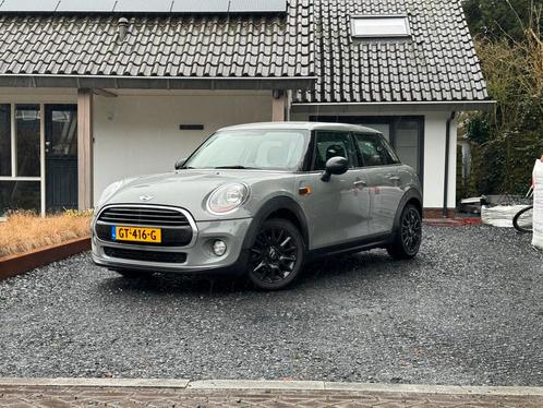 MINI One 1.2 2015 144.123KM CRUISE/BLUETOOTH/NAVIGATIE, Auto's, Mini, Particulier, One, ABS, Airbags, Alarm, Bluetooth, Boordcomputer