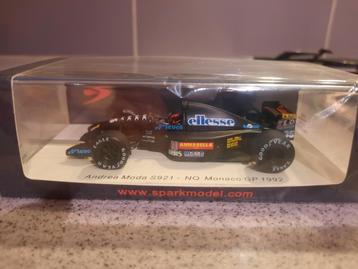 Andrea Moda S921 Monaco GP 1992 Perry McCarthy 1:43 S3899 beschikbaar voor biedingen