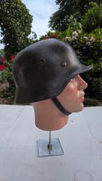 Duitse WH M40 helm, Verzamelen, Militaria | Tweede Wereldoorlog, Ophalen of Verzenden, Landmacht, Duitsland, Helm of Baret