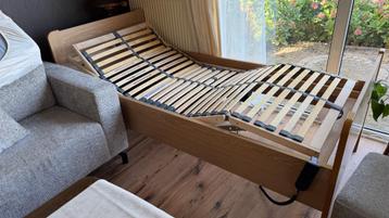 Hoog Laag bed 1 persoon's electrisch Gratis af te halen beschikbaar voor biedingen