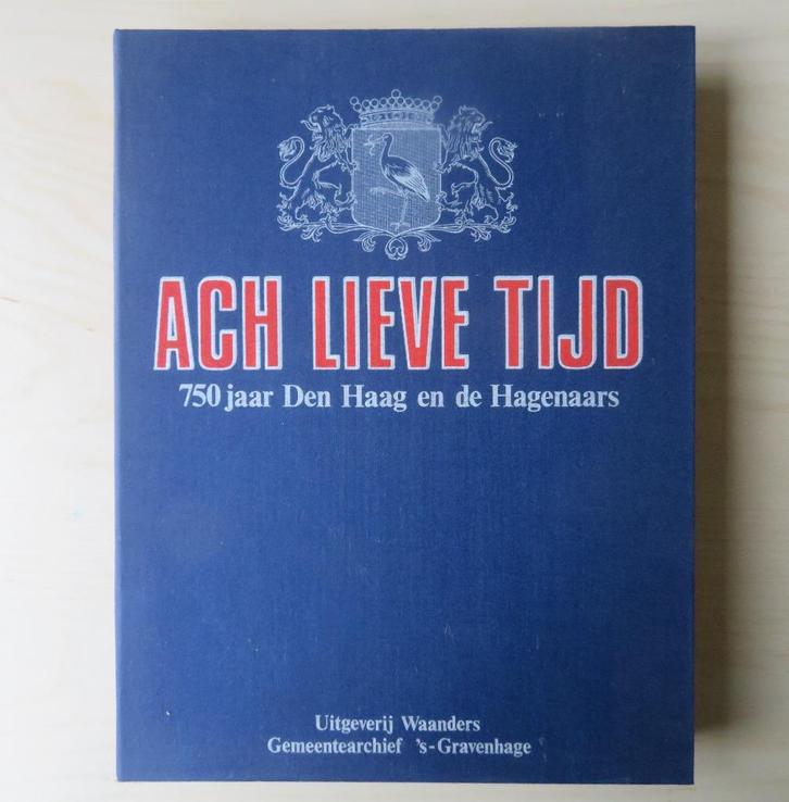 Ach lieve tijd, 750 jaar Den Haag, map met 15 afleveringen, Boeken, Geschiedenis | Stad en Regio, Gelezen, 20e eeuw of later, Ophalen of Verzenden