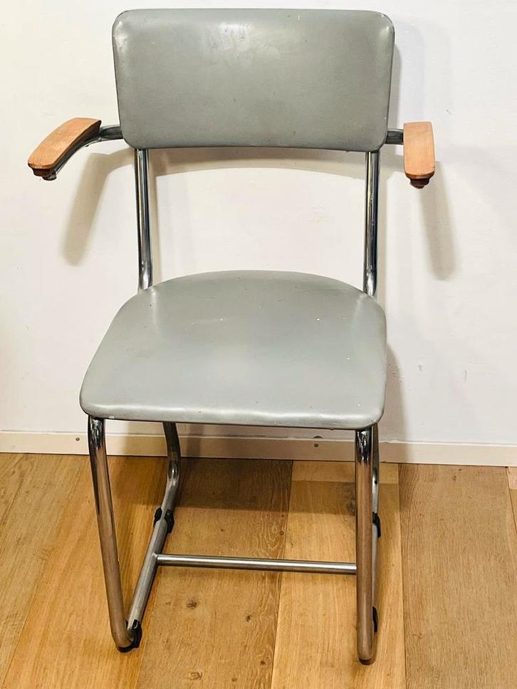 Vintage gispen stoel beuken Grijze Stoel met Armleuningen, Huis en Inrichting, Stoelen, Gebruikt, Eén, Metaal, Grijs, Ophalen of Verzenden