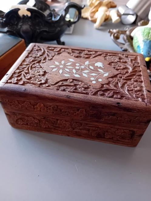 Houten kistje ingelegd met Been, Antiek en Kunst, Antiek | Woonaccessoires, Ophalen of Verzenden
