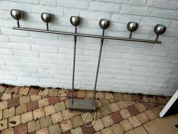 in hoogte verstelbare designlamp beschikbaar voor biedingen