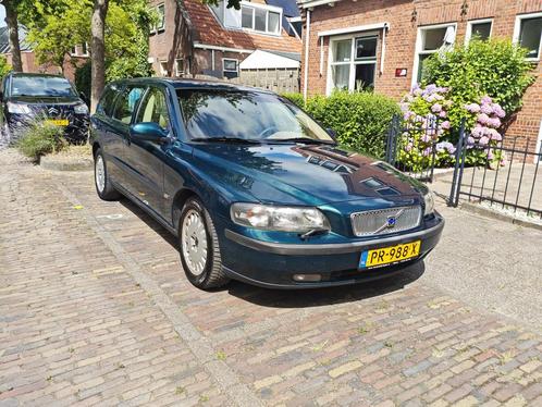 Volvo V70 2.3 T-5 310PK (Chiptuned) AUT 2000 Trekhaak, Auto's, Volvo, Particulier, V70, ABS, Airbags, Bluetooth, Centrale vergrendeling