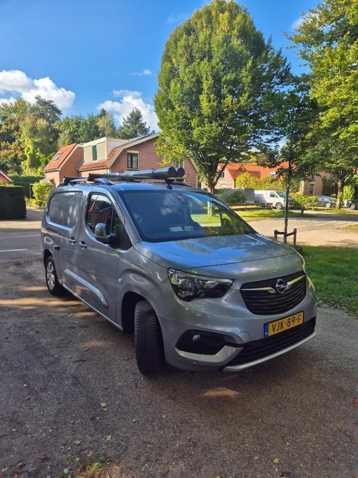 Opel Combo Cargo 1.5 Edition L2h1 Verhoogd laadvermogen, Auto's, Bestelauto's, Particulier, ABS, Achteruitrijcamera, Airbags, Airconditioning