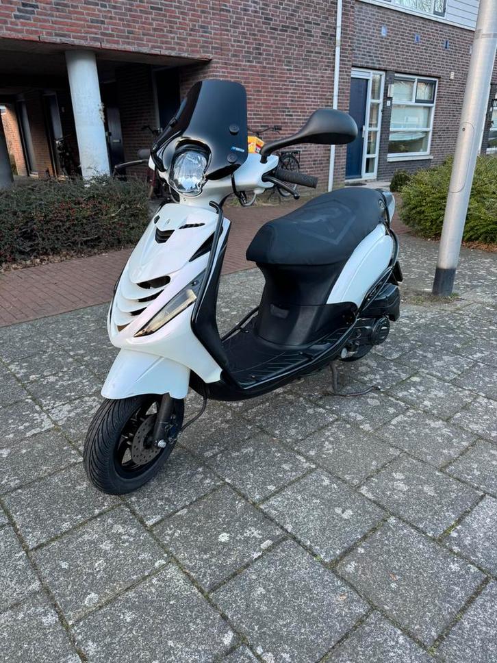 Piaggio zip brom 45km 2022, Fietsen en Brommers, Scooters | Piaggio, Zo goed als nieuw, Zip, Benzine, Ophalen