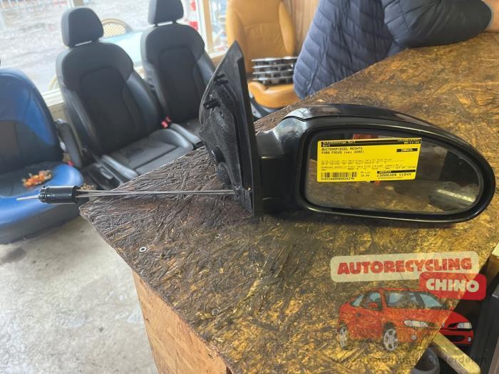 Buitenspiegel rechts van een Ford Focus, Auto-onderdelen, Spiegels, Ford, Gebruikt, 3 maanden garantie, Ophalen