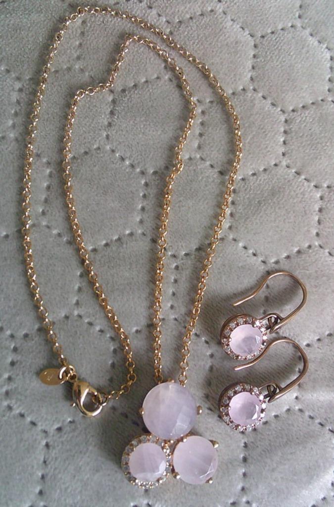 Bronzallure ketting + oorbellen rosekleurige met rozenkwarts, Sieraden, Tassen en Uiterlijk, Kettingen, Gebruikt, Overige materialen