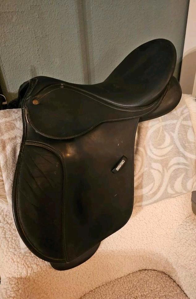 Wintec zadel 16,5 inch, Dieren en Toebehoren, Paarden en Pony's | Zadels, Gebruikt, Ophalen of Verzenden