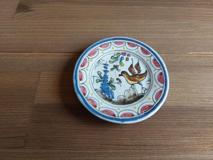 Prachtig Antiek Vintage Bordje Schoteltje Berardos Portugal, Antiek en Kunst, Antiek | Keramiek en Aardewerk, Verzenden