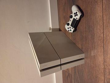 ps4 incl controller + spellen beschikbaar voor biedingen
